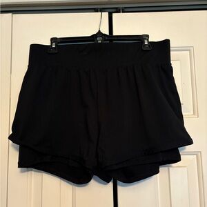 Fabletics Black 2 in 1 shorts